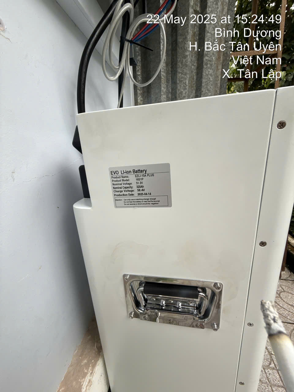 Lắp đặt hệ thống 8kw lưu trữ tại Tân uyên, Bình Dương